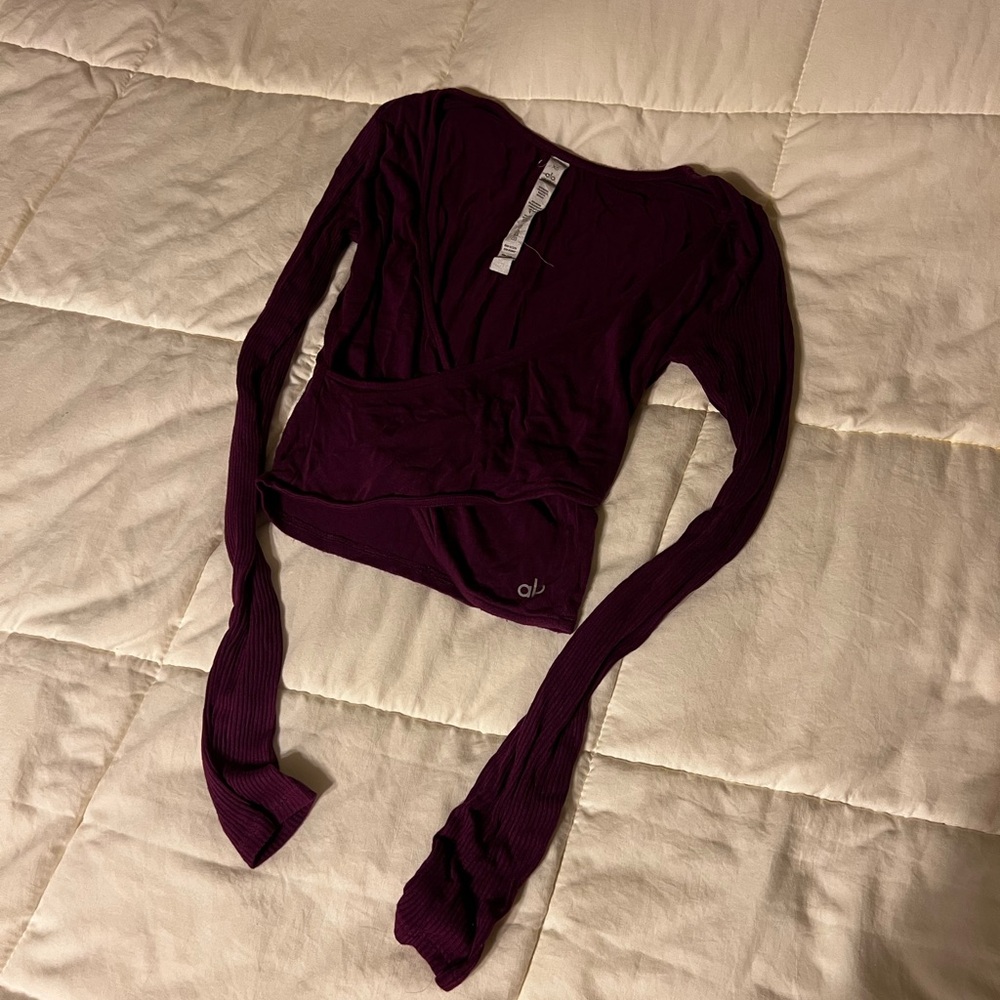 Alo Yoga Amelia Luxe Criss Cross Long sleeve Small
